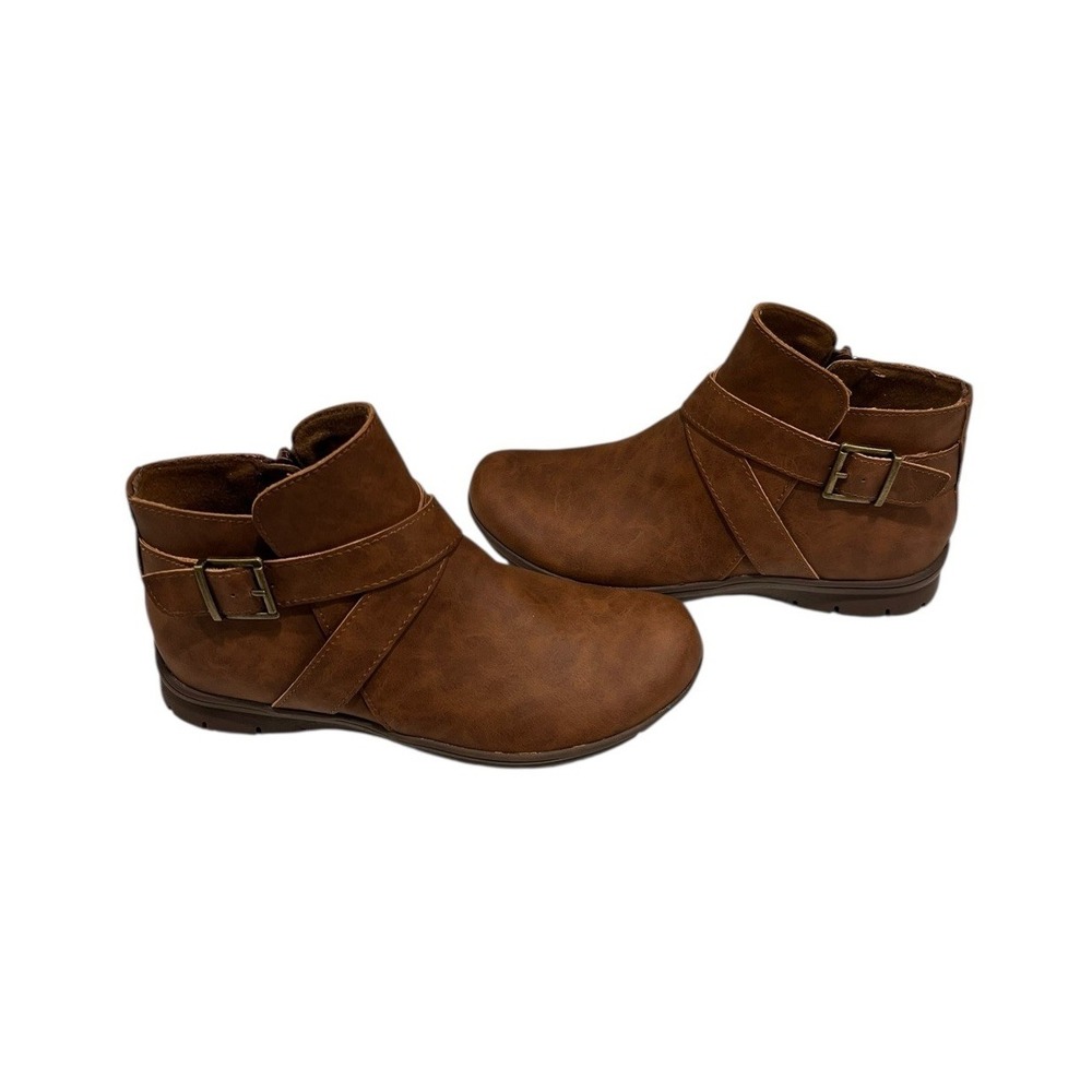 BOC BORN Boots Women 6.5 M Ankle Bootie‎ Brown Buckle Strap Comfort Low Shoes